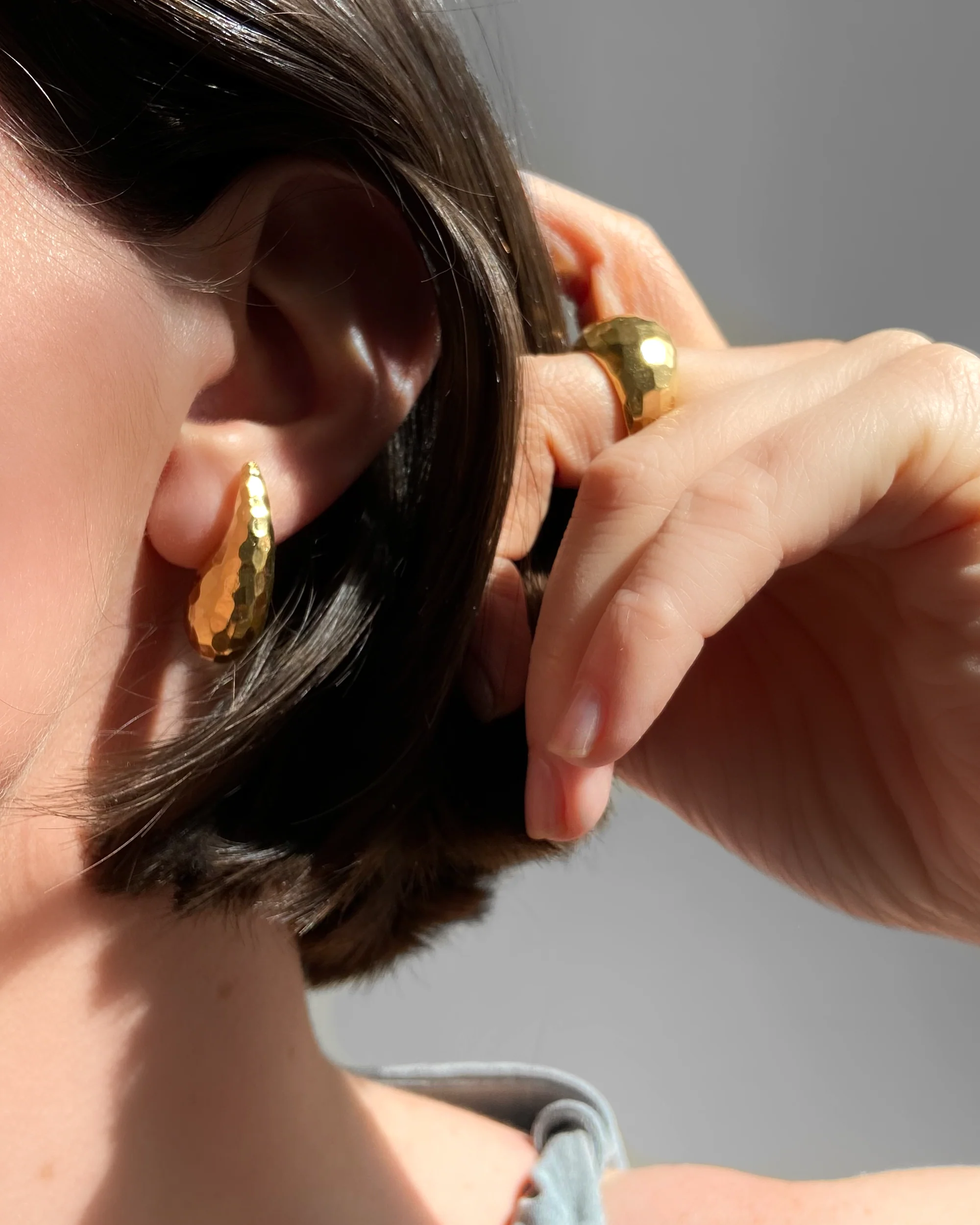 BOUCLES GOUTTES MARTELEES - Image 3