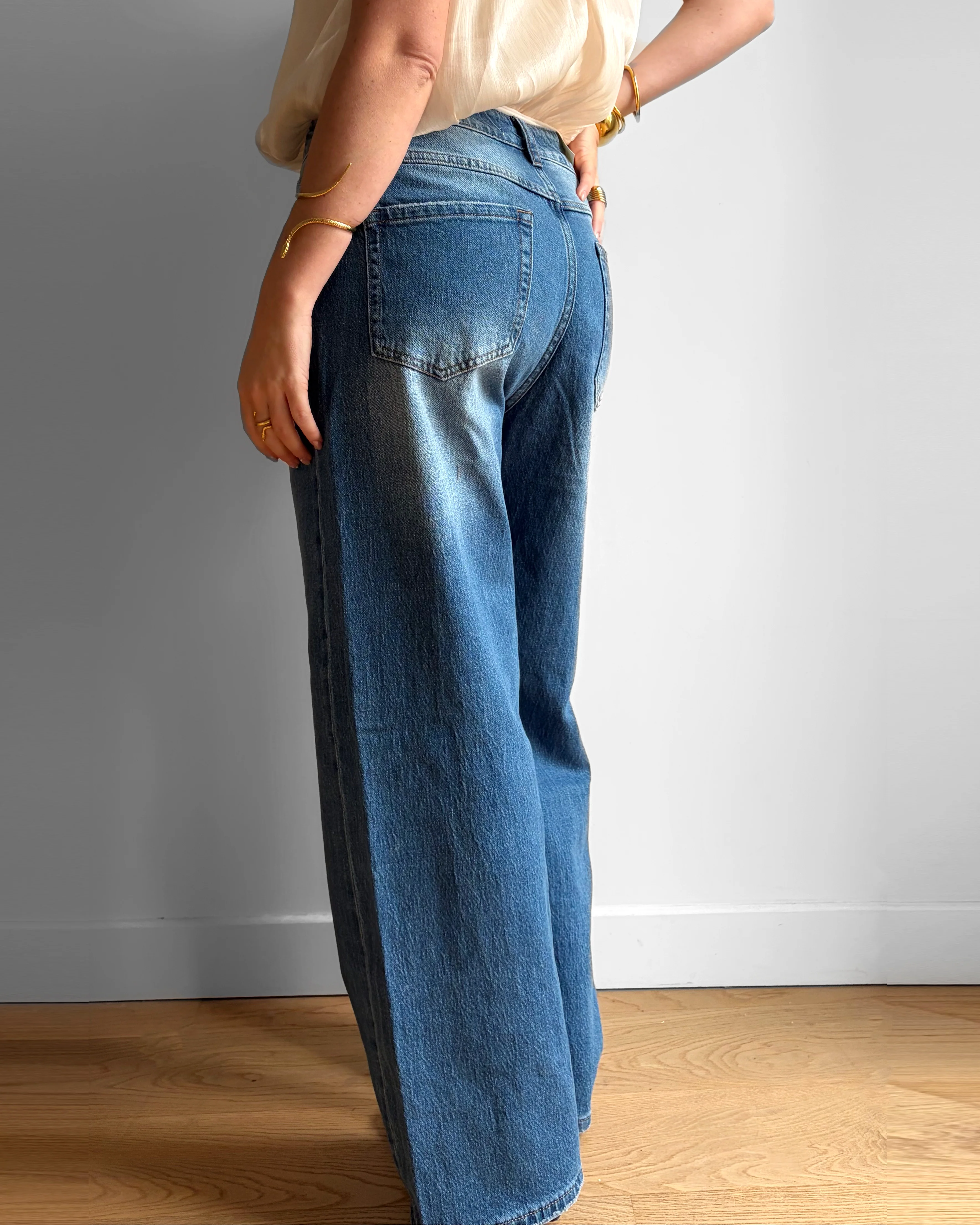 JEAN PEACHY - Image 2