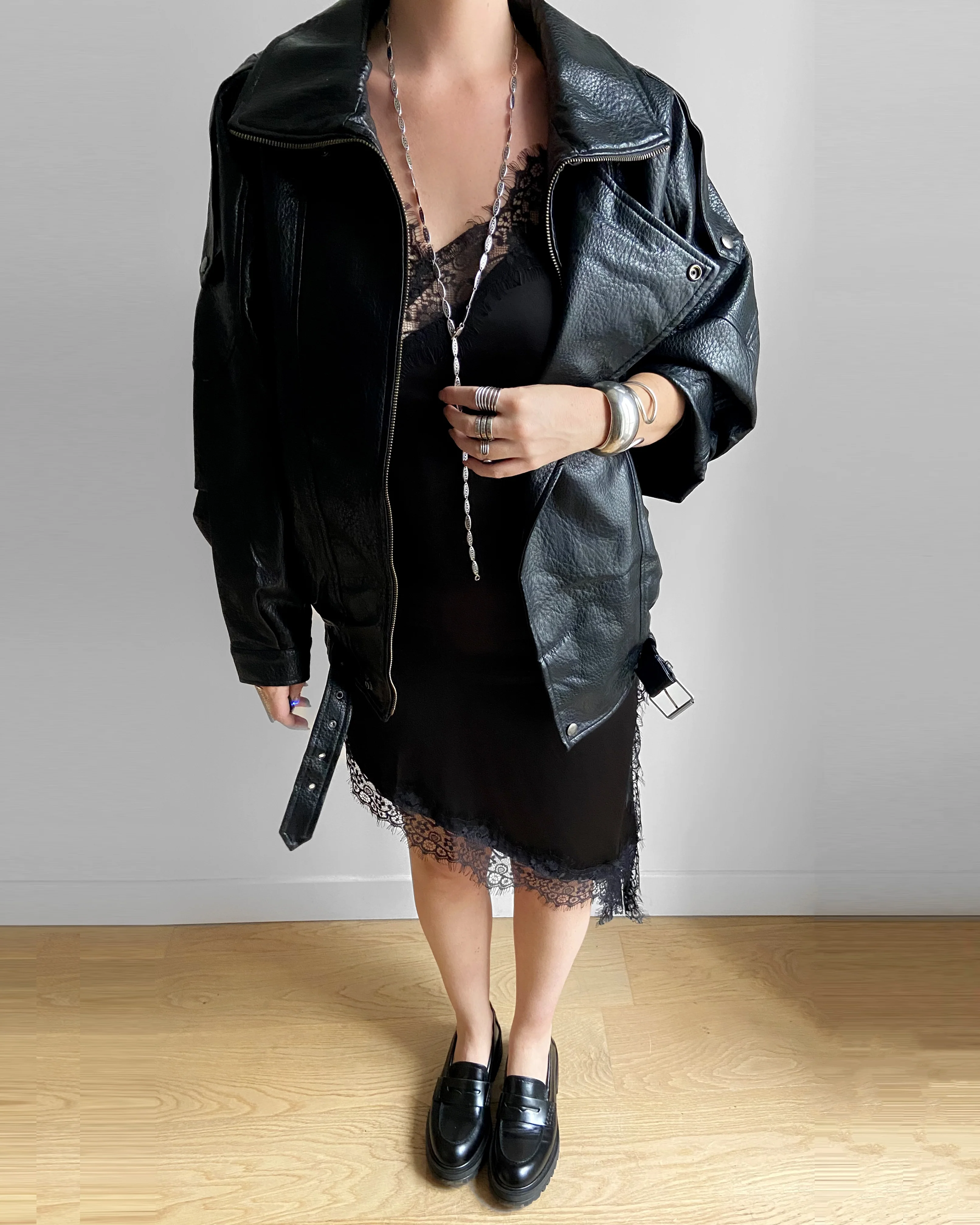 ROBE SATIN DENTELLE - Image 6